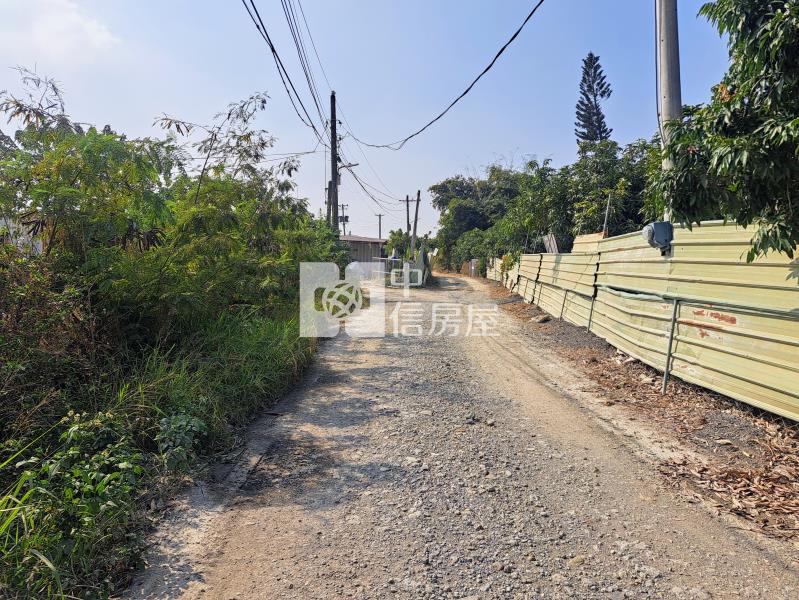 鳥松近捷運黃線Y1站都內農地B2房屋室內格局與周邊環境