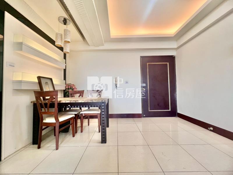 馬卡龍公園新高國小旁電梯美四房房屋室內格局與周邊環境