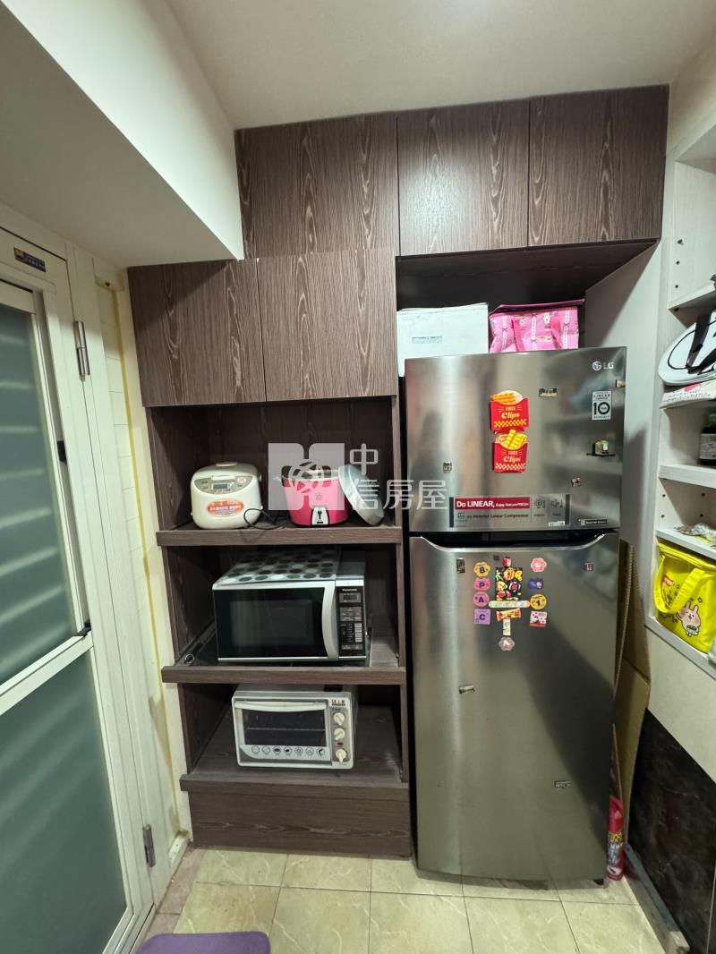 Sogo雅典宮廷3改2房房屋室內格局與周邊環境