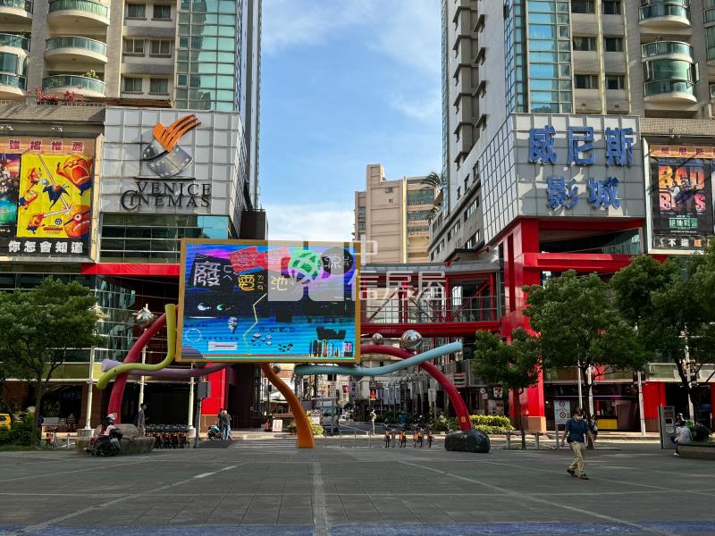 Sogo雅典宮廷3改2房房屋室內格局與周邊環境