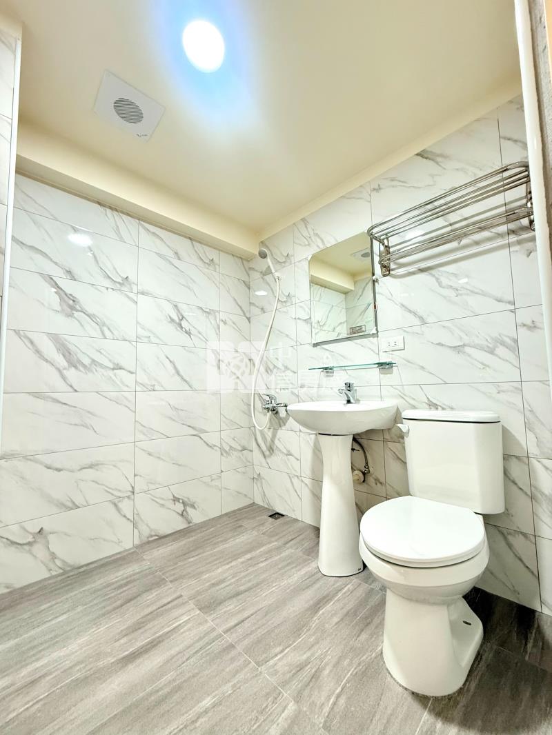 北平天津商圈2房車位美屋房屋室內格局與周邊環境