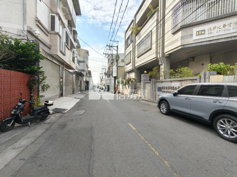 太平*大面寬.前後臨路*精美三照廠房房屋室內格局與周邊環境