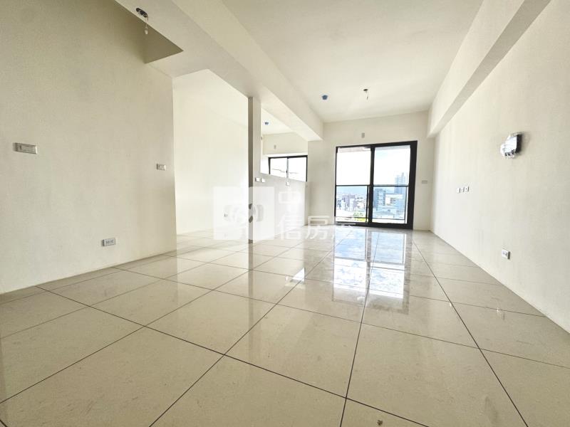 璞樹謙里美三房平車房屋室內格局與周邊環境