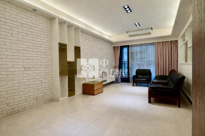 依莎美學三房車露臺戶房屋室內格局與周邊環境