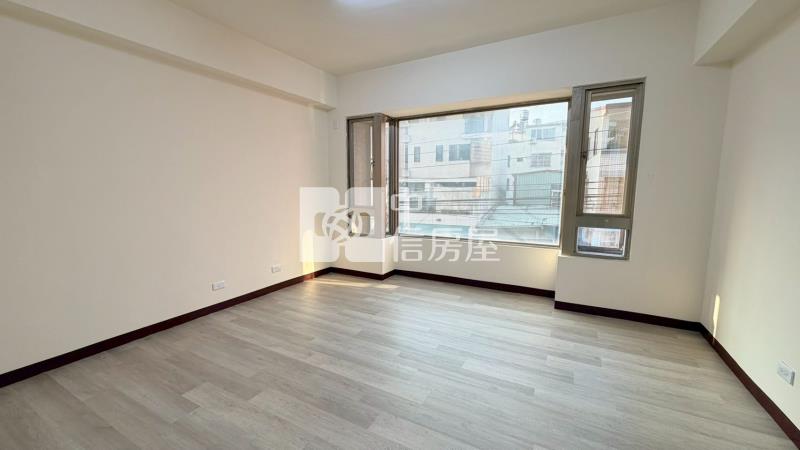 太平二十二街1+2樓大面寬樓店房屋室內格局與周邊環境