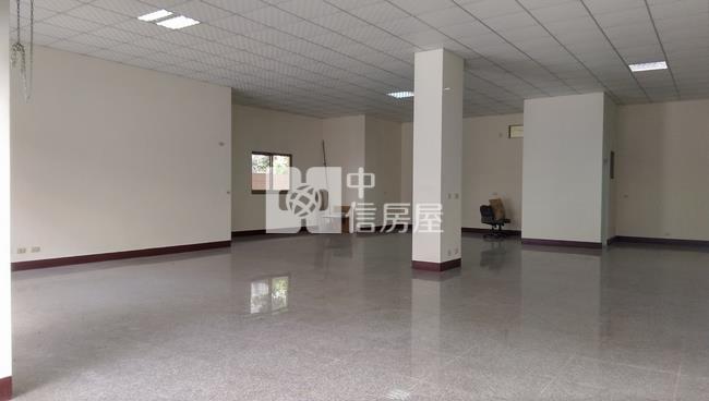 巨蛋旁商一建地單價80萬再送雙透店房屋室內格局與周邊環境