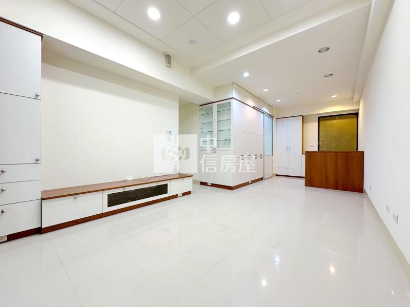 關新昌益芬蘭雙平車房屋室內格局與周邊環境