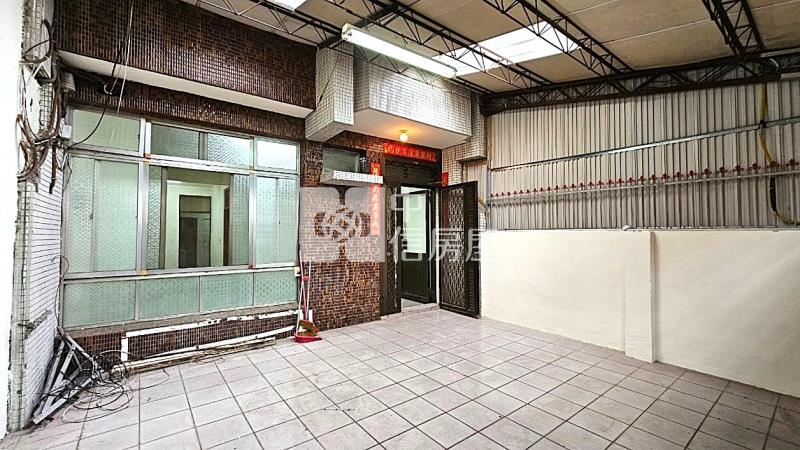 塗城路6米活巷車庫雙車投資透天房屋室內格局與周邊環境