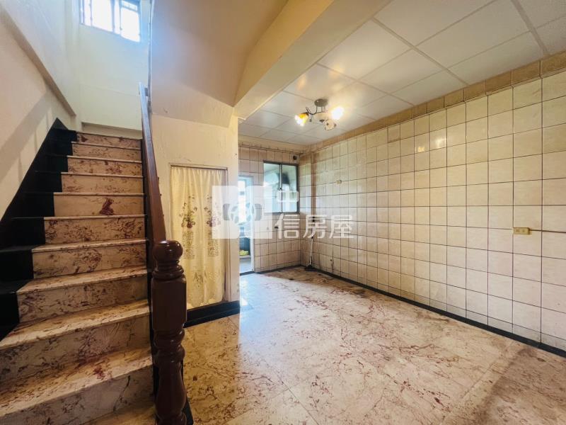 【安家】專任-新屋東明國小前院停車透天房屋室內格局與周邊環境