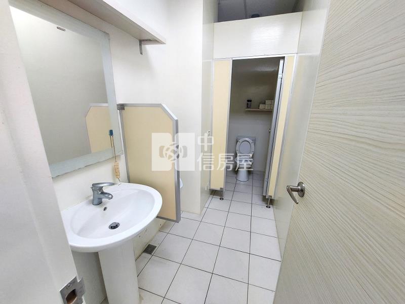 D028大溪文化路面寬店面[中信-新莊捷運加盟店]房屋室內格局與周邊環境