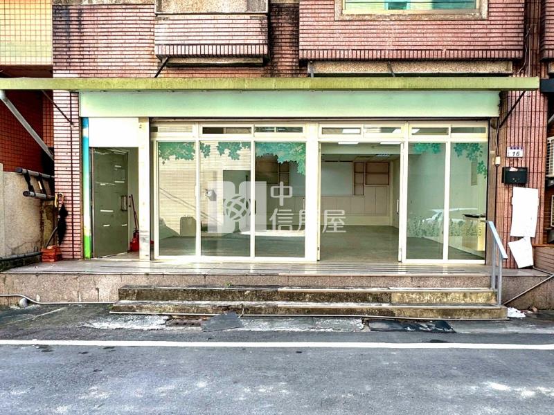 D028大溪文化路面寬店面[中信-新莊捷運加盟店]房屋室內格局與周邊環境