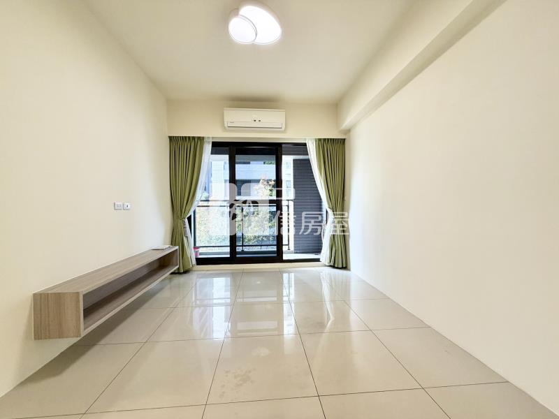 獨家!小春日和2房1衛+機上車位房屋室內格局與周邊環境