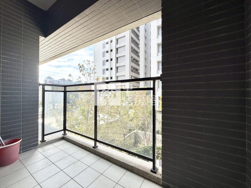 獨家!小春日和2房1衛+機上車位房屋室內格局與周邊環境