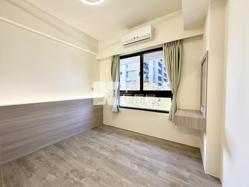 獨家!小春日和2房1衛+機上車位房屋室內格局與周邊環境