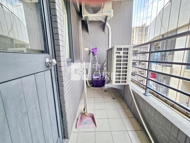 未來之翼頂樓三房車位(專任)房屋室內格局與周邊環境