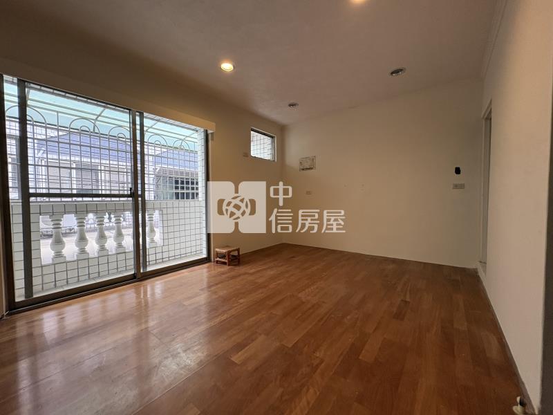 平鎮水岸景觀透天房屋室內格局與周邊環境