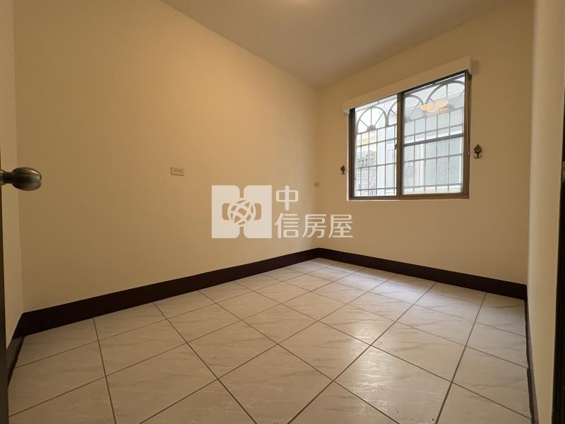 平鎮水岸景觀透天房屋室內格局與周邊環境