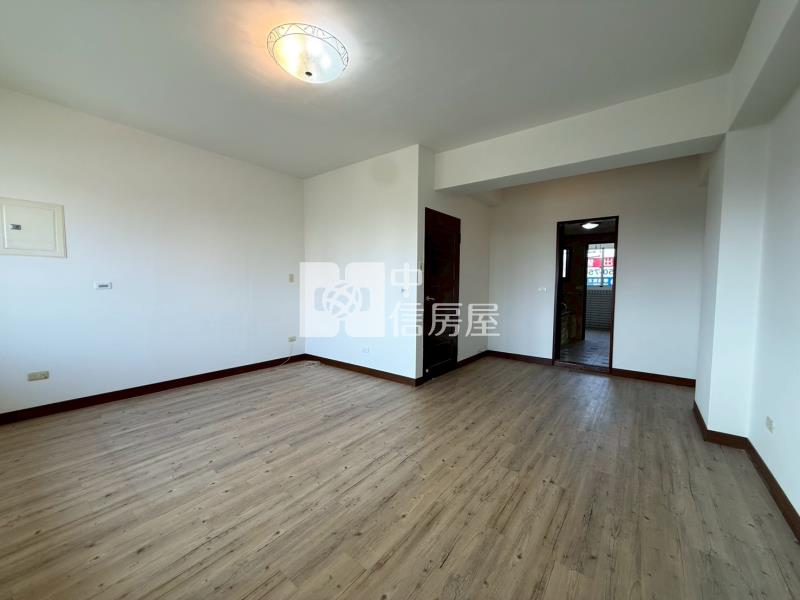 別在LM擠大樓換住＂5房大別墅＂房屋室內格局與周邊環境