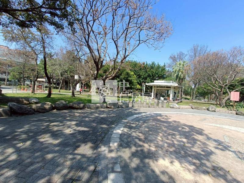 (A)中壢站前5套房(中信卓越團隊)房屋室內格局與周邊環境