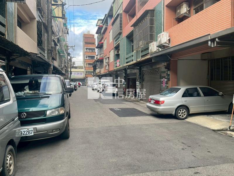 近復旦國小活巷透天房屋室內格局與周邊環境