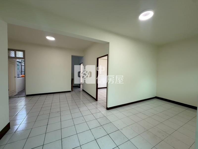 專-宋屋國小全新整理邊間美2房房屋室內格局與周邊環境