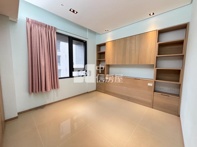 ◆信義君悅4房+車位房屋室內格局與周邊環境