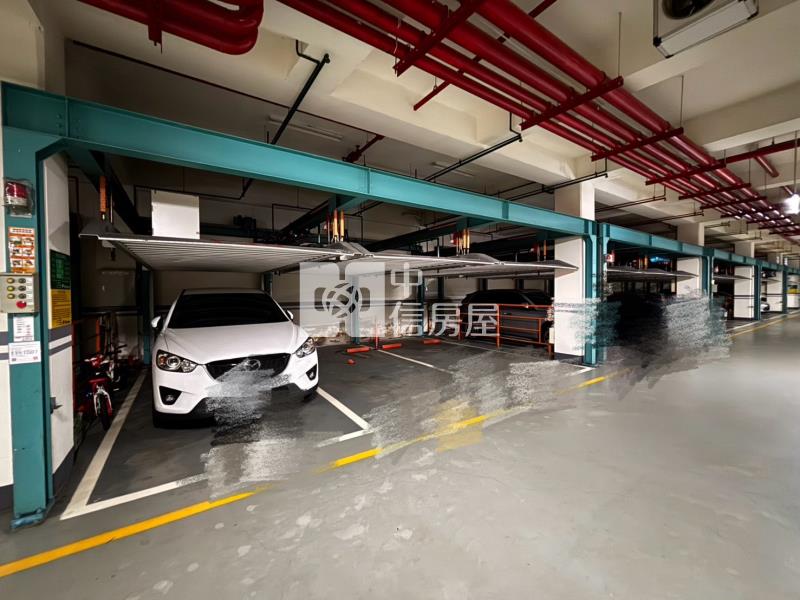 ◆信義君悅4房+車位房屋室內格局與周邊環境