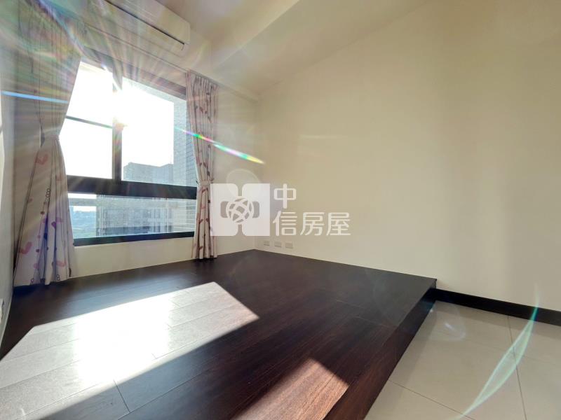 高鐵景觀2房車位房屋室內格局與周邊環境