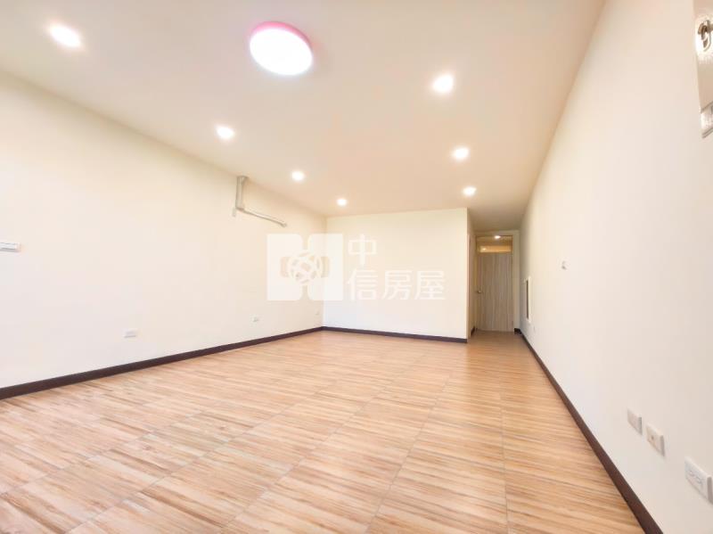 太平*五子登科*百萬裝潢透天.3套房.臨8米路房屋室內格局與周邊環境