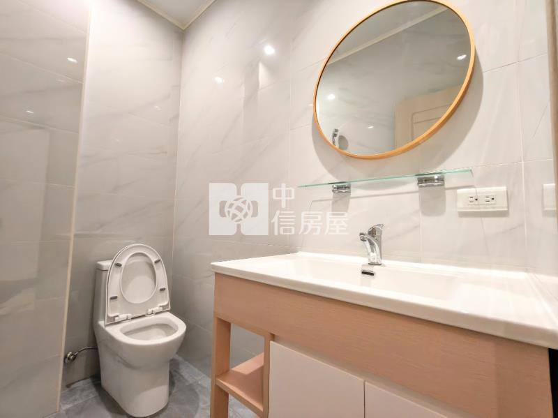 太平*五子登科*百萬裝潢透天.3套房.臨8米路房屋室內格局與周邊環境