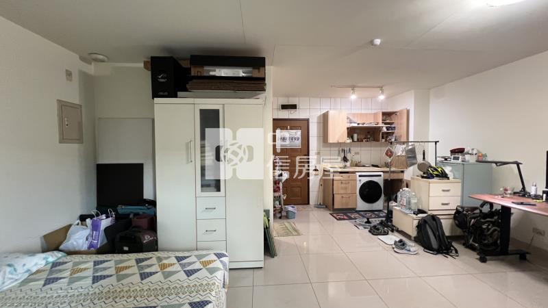 高鐵富翼大套房房屋室內格局與周邊環境