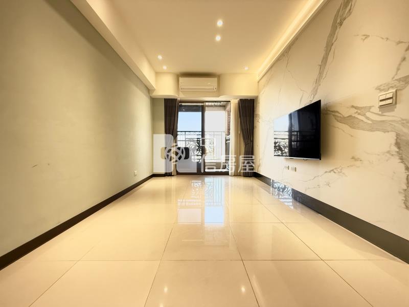 東區秀泰星境界精美二房平車房屋室內格局與周邊環境