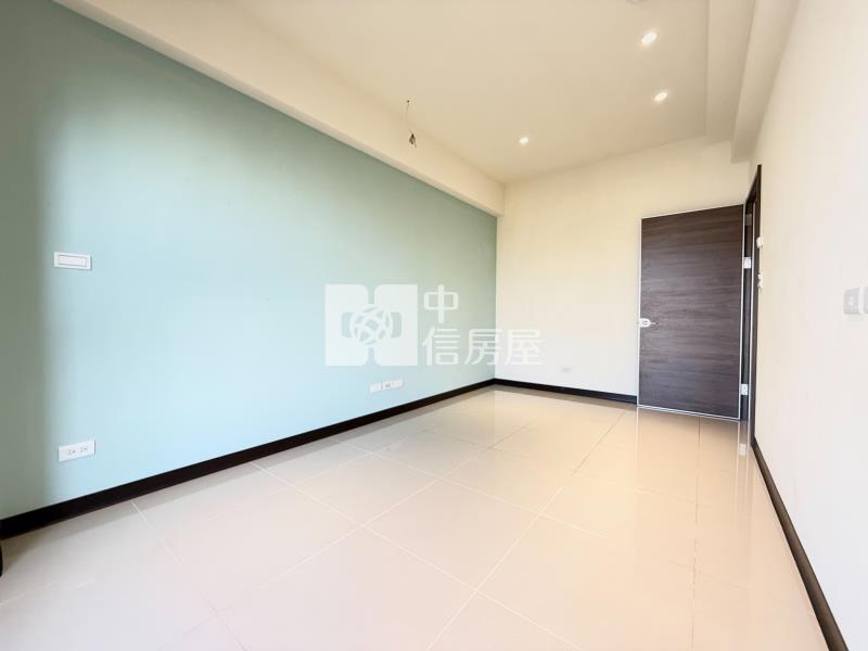 東區秀泰星境界精美二房平車房屋室內格局與周邊環境