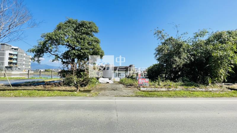 近國五125米大面寬農地送古厝農舍房屋室內格局與周邊環境