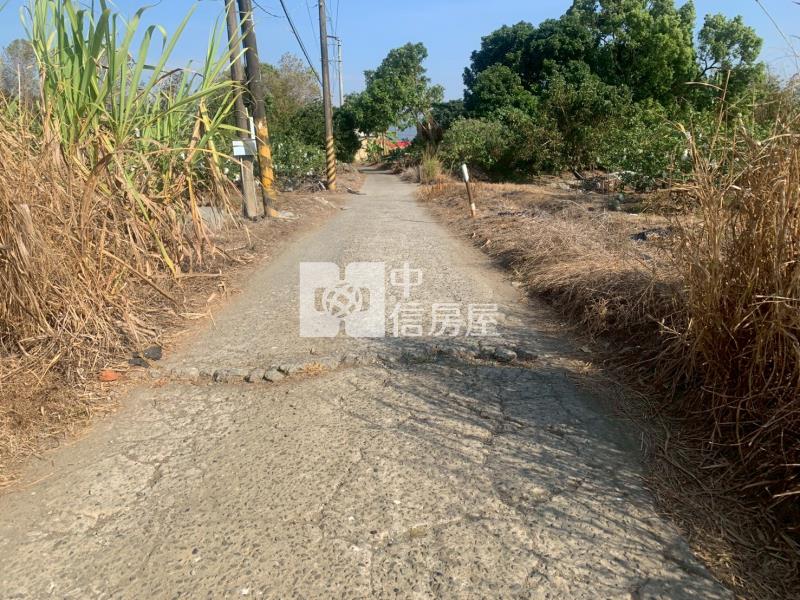 近玉井市區便宜美農地房屋室內格局與周邊環境