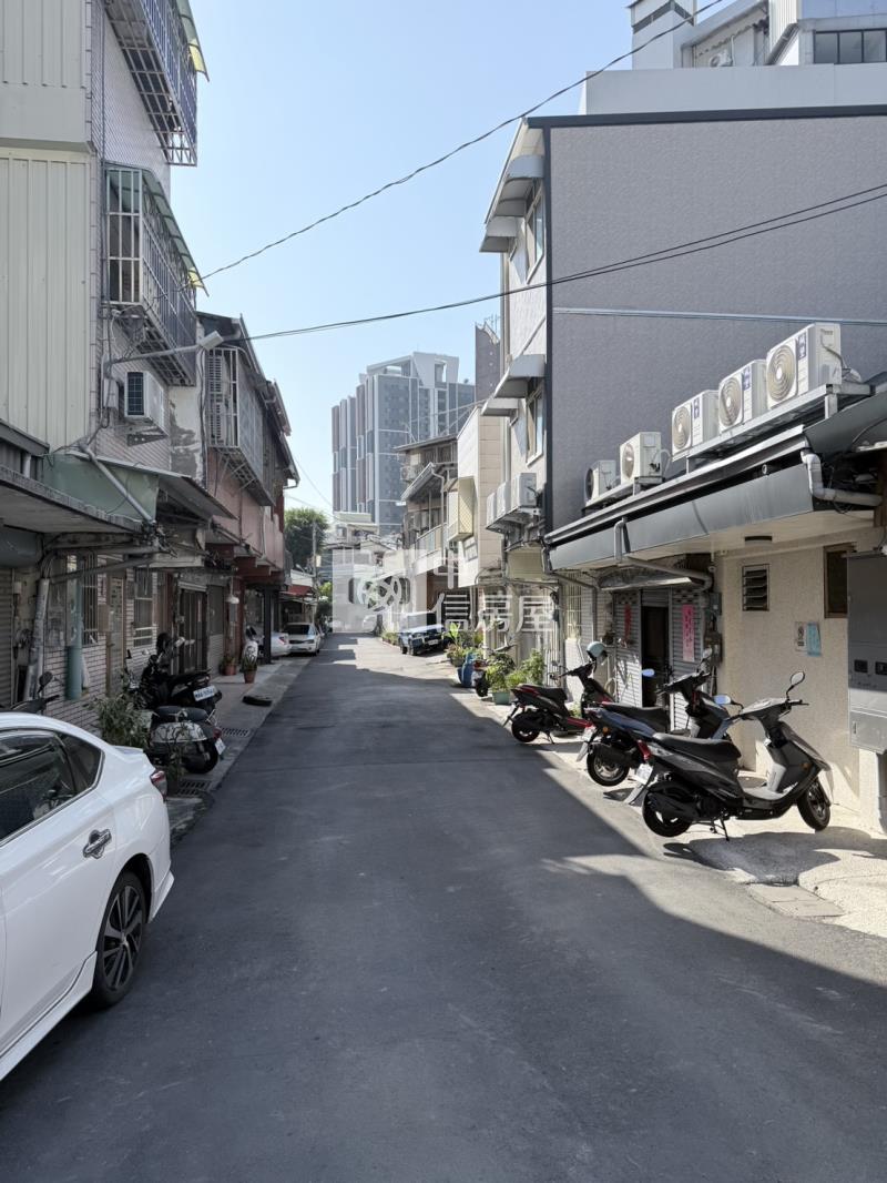 興大收租王！21 坪方正地，試算年收 140 萬，投報 6% 起房屋室內格局與周邊環境