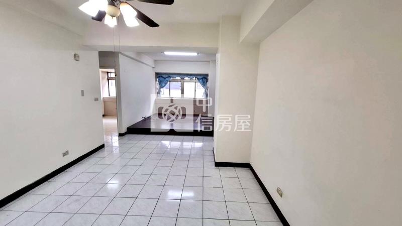 (亞太生活首都)樹孝路3+1房平面車位超值華廈房屋室內格局與周邊環境