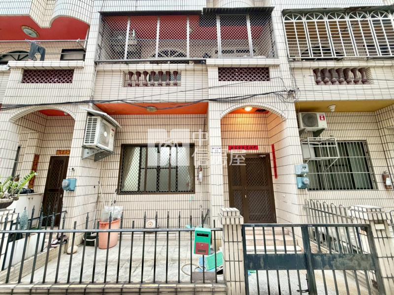 員林龍燈公園旁社區型透天房屋室內格局與周邊環境