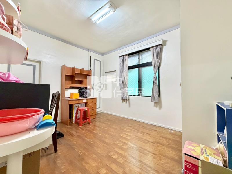 員林龍燈公園旁社區型透天房屋室內格局與周邊環境