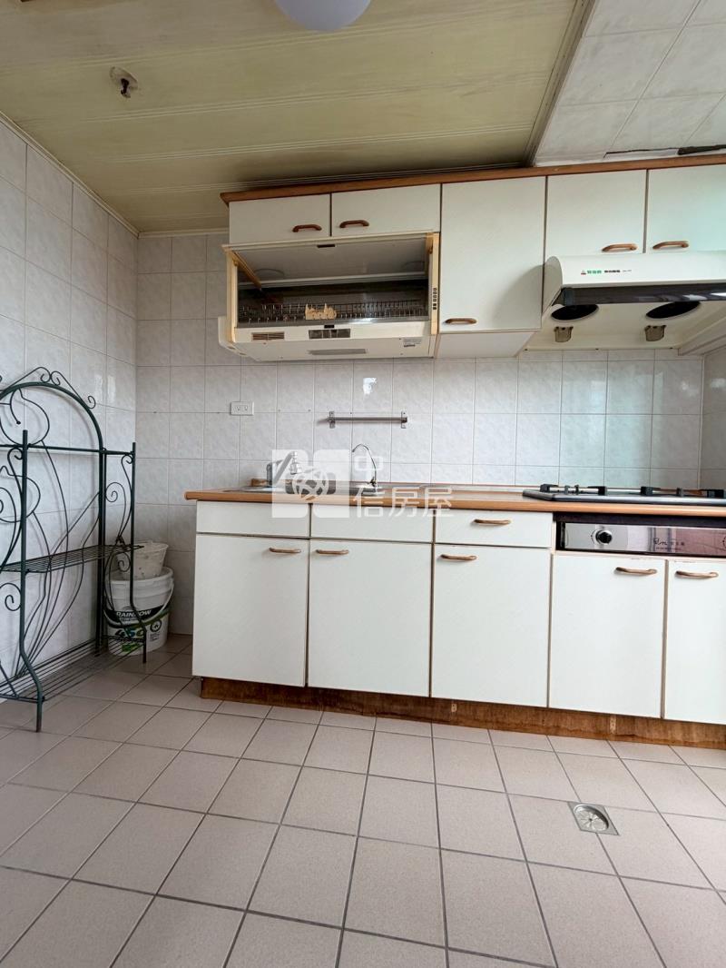 (靜園A區)樹義國小-靜園溫馨成家三房附車位房屋室內格局與周邊環境