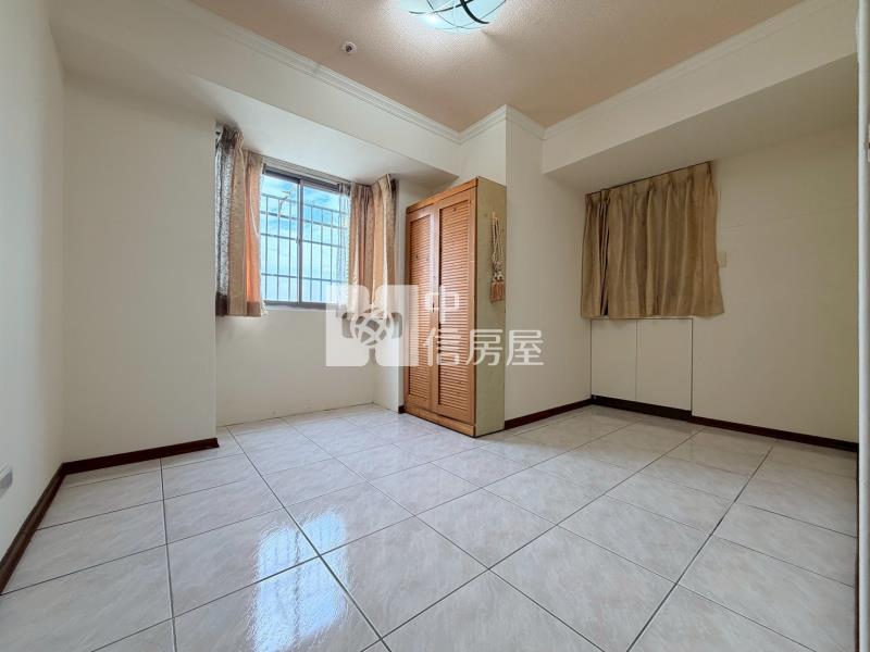 (靜園A區)樹義國小-靜園溫馨成家三房附車位房屋室內格局與周邊環境