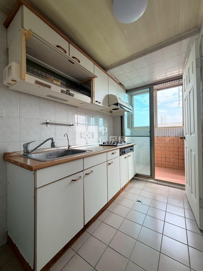 (靜園A區)樹義國小-靜園溫馨成家三房附車位房屋室內格局與周邊環境