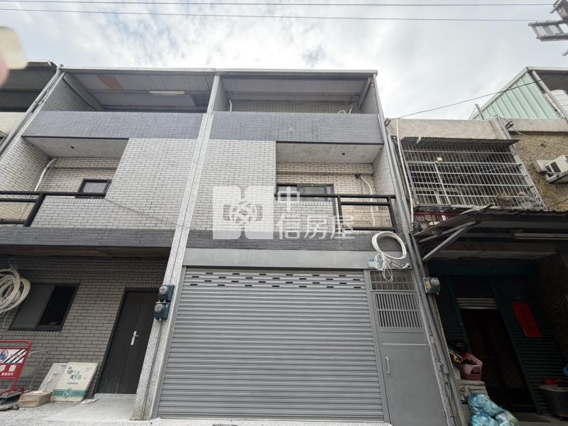 平鎮山仔頂整新美透天房屋室內格局與周邊環境