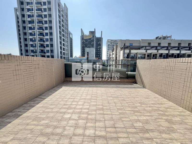 精銳萌未來店住合一電梯雙平車房屋室內格局與周邊環境