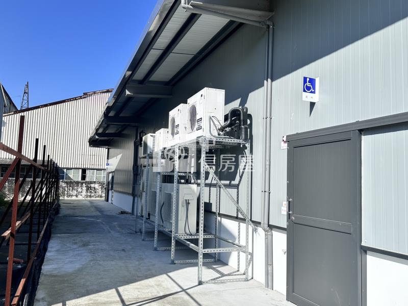 623龍德三角窗黃金店面房屋室內格局與周邊環境