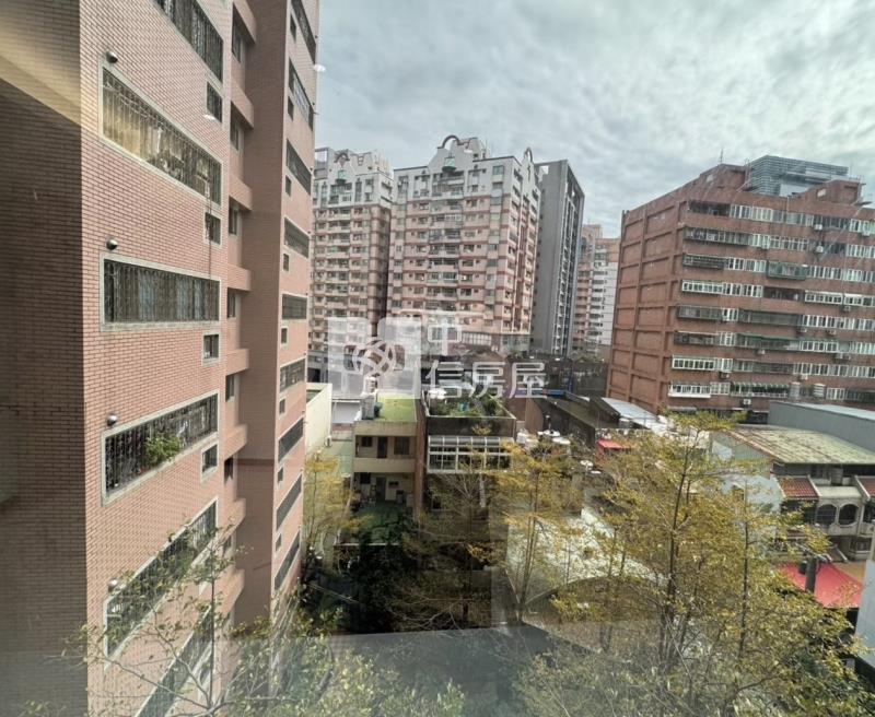 2348K精裝桃園圖書館藝文廣場學區房房屋室內格局與周邊環境