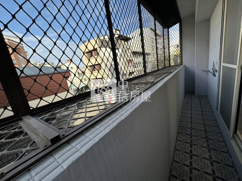 近太原車站一層一戶三樓美屋房屋室內格局與周邊環境