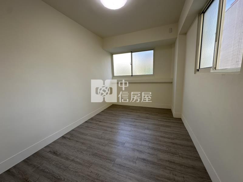 近太原車站一層一戶三樓美屋房屋室內格局與周邊環境