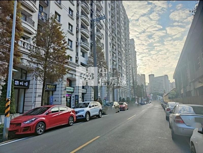 比佛利發財大金店面房屋室內格局與周邊環境