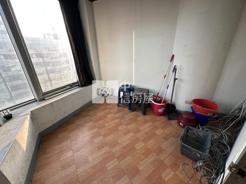 正中清路視野大空間商辦附平車房屋室內格局與周邊環境